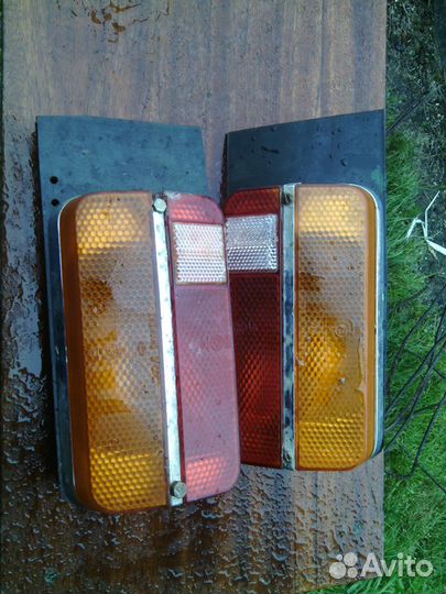 Задние фары