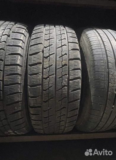 Goodyear Ice Navi Zea 205/65 R16 92N