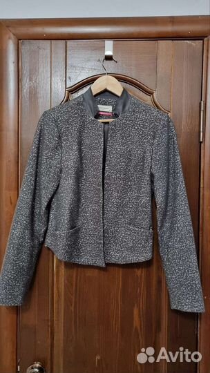 Пиджак размер 44