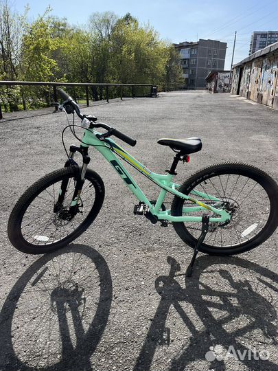 Велосипед GT Stomper ACE R24