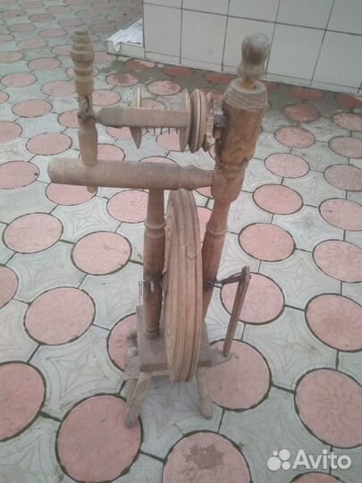 Продается прялка