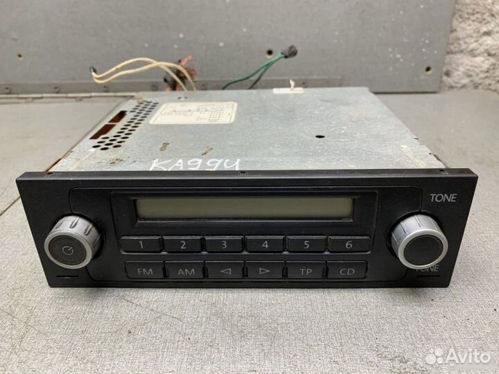 Магнитола штатная Volkswagen Caddy 3 1.9 BLS 2008