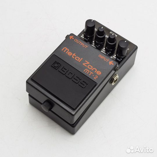 Boss MT-2 Metal Zone Distortion