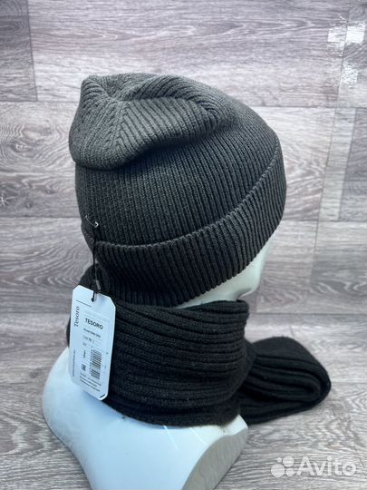 Шапка мужская вязаная из шерсти, Tesoro