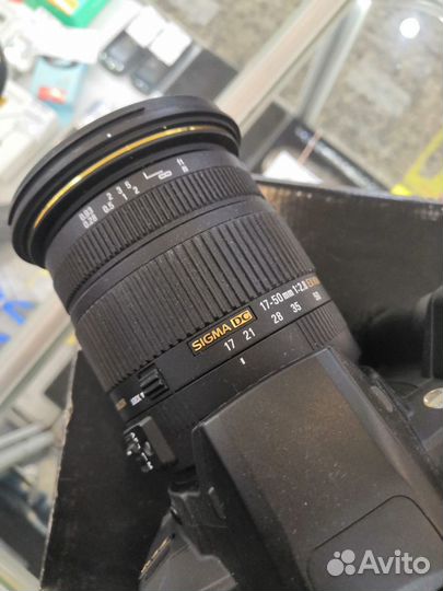 Зеркальный фотоаппарат sigma SD15