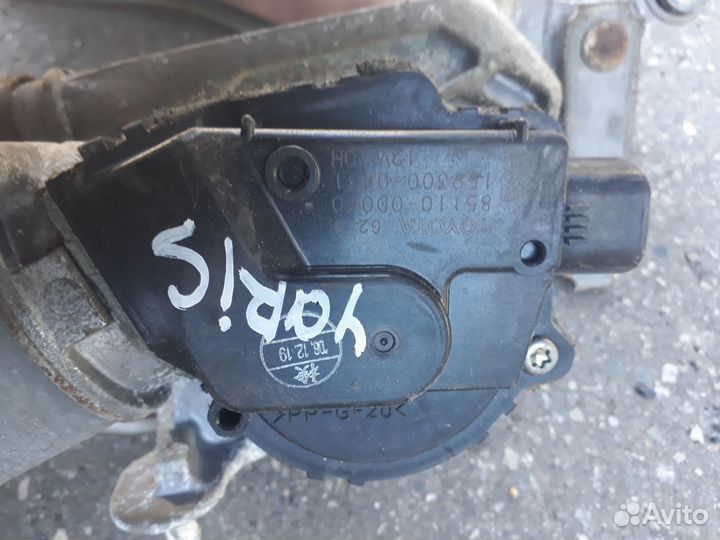 Механизм стеклоочистителей Toyota Yaris