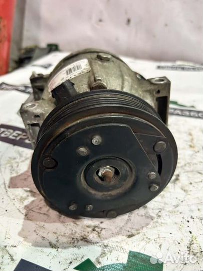 Компрессор кондиционера Renault Laguna 2 1.9