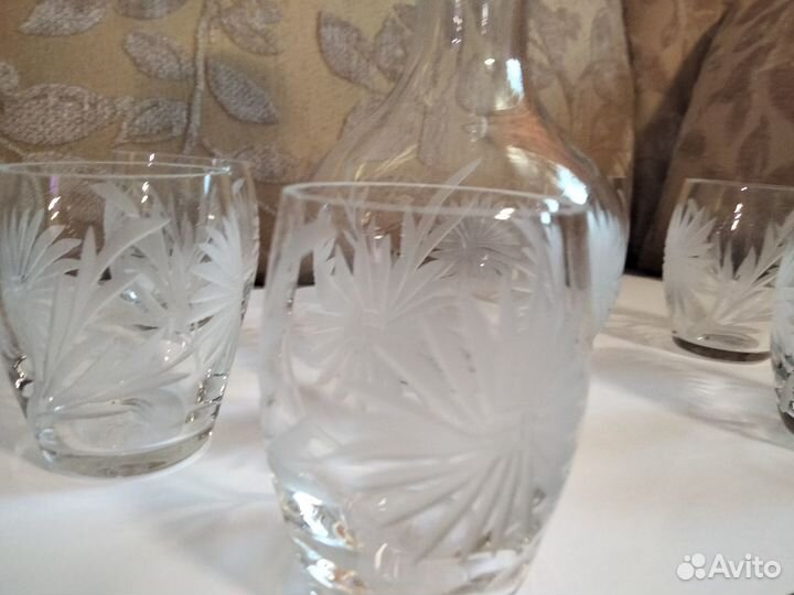 Графин+ 6 стопок. Стекло, СССР