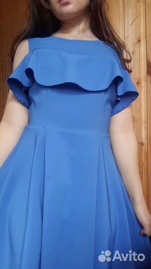 Платье женское праздничное 42 44