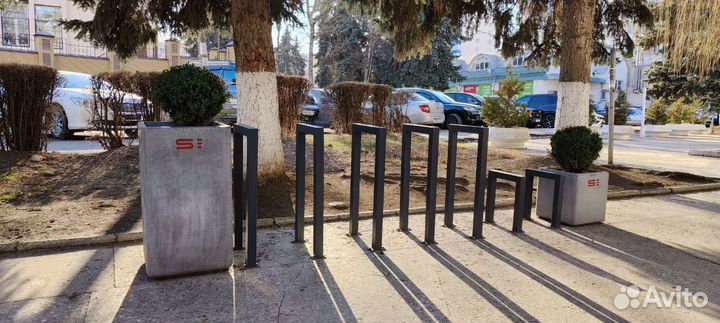 Вазоны для цветов