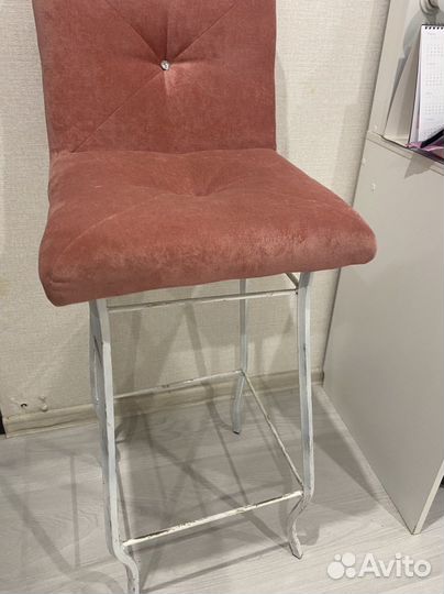 Стул для макияжа