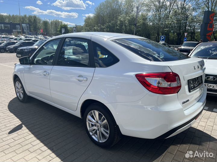 LADA Granta 1.6 МТ, 2024