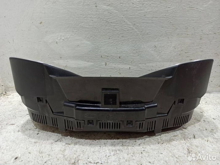 Панель приборов Форд Focus 3