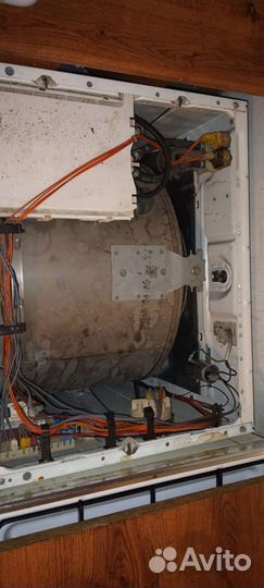 Стиральная машинка Bosh WFF 1201 на запчасти