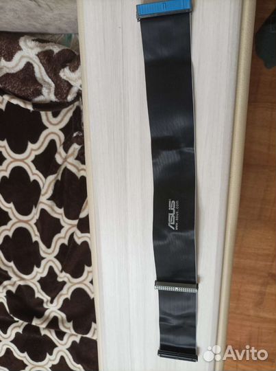 Шлейф и маршрутизатор новый