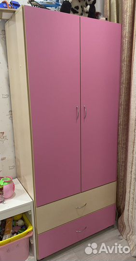 Детская кровать чердак,шкаф и 2 полки