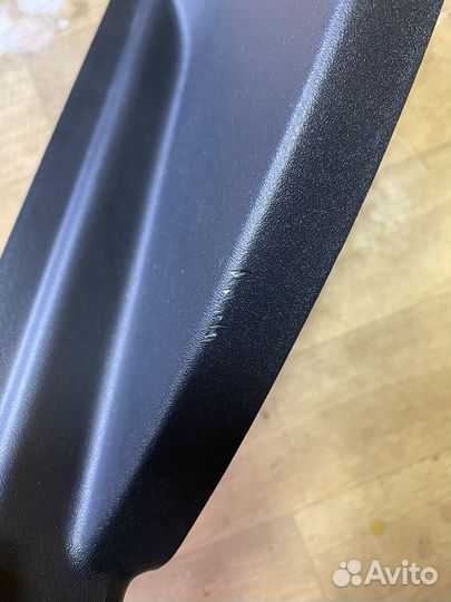 W166 W292 M ML GLE боковая заглушка торпеды левая