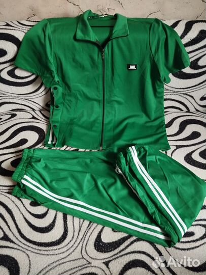 Спортивный костюм
