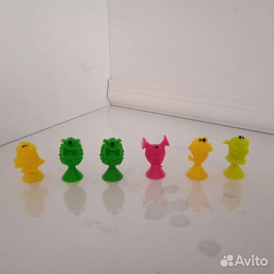 Треснутые яйца из дикси