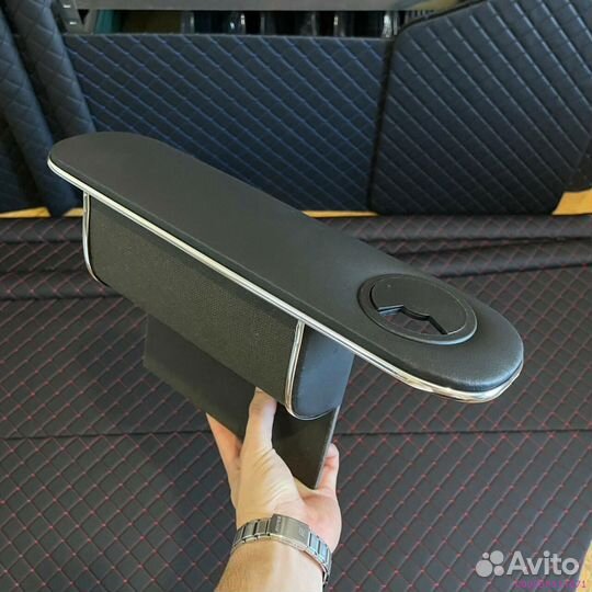 Подлокотник газель с бардачком