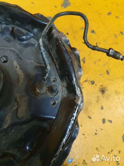 Ступица колеса задняя барабан тормозной Mitsubishi