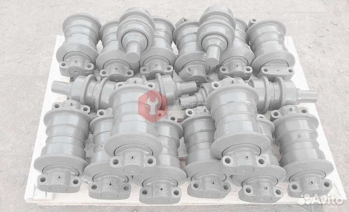 Каток поддерживающий Doosan DX340LCA 270-00047B