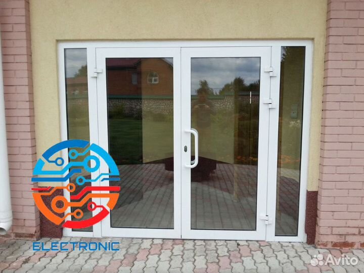 Дверь пластиковая