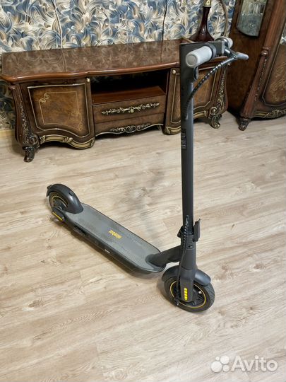 Электросамокат Ninebot KickScooter Max G30p