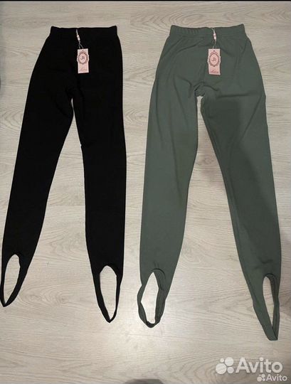 Легинсы в рубчик