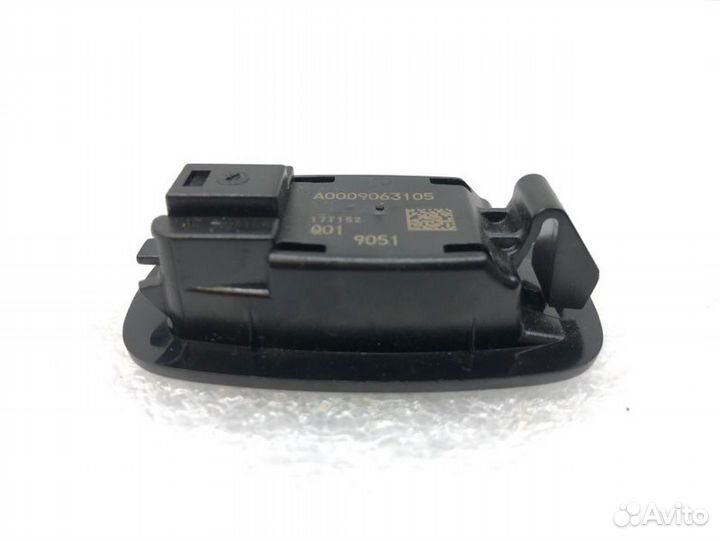 Подсветка двери Mercedes-Benz Glc-Class X253