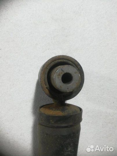 Амортизатор задний задний Renault Fluence