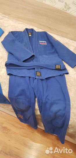 Кимоно 2 штуки