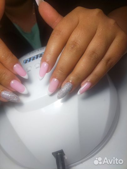 Маникюр на дому