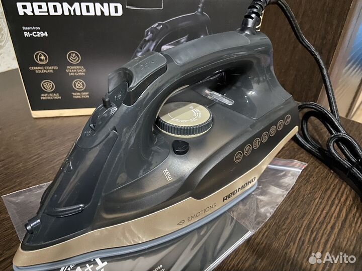 Утюг redmond новый