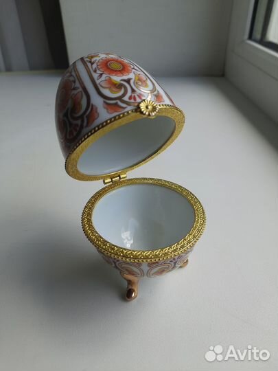 Фарфоровые статуэтки