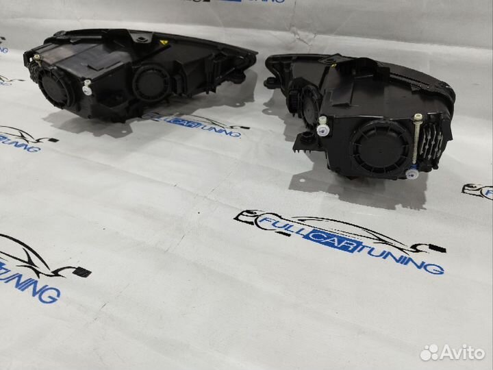 Фара правая левая Audi A3 8V дорест