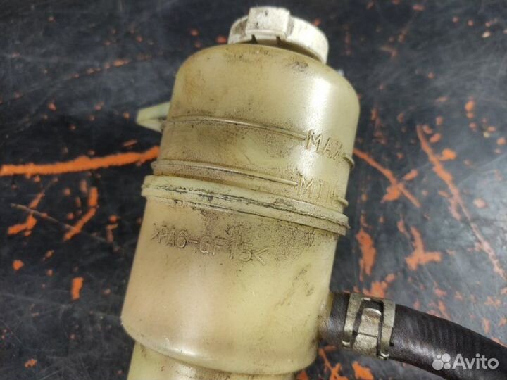 Бачок гур Mitsubishi Galant VR4