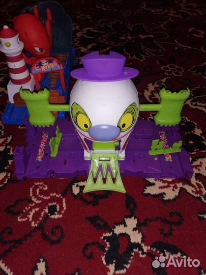 Hot wheels треки осьминог и джокер