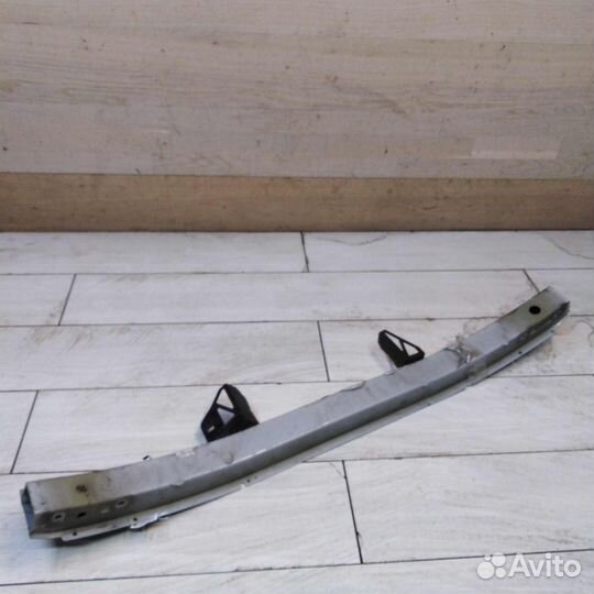 Усилитель переднего бампера Opel zafira b