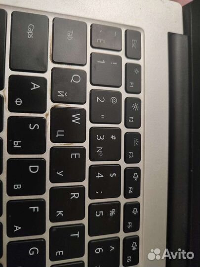 Ноутбук huawei MateBook D14