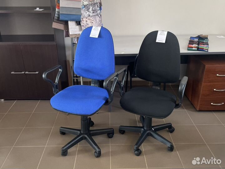 Компьютерное кресло