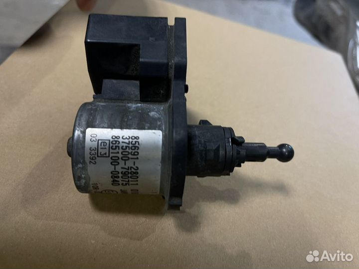 Корректор фар camry 50