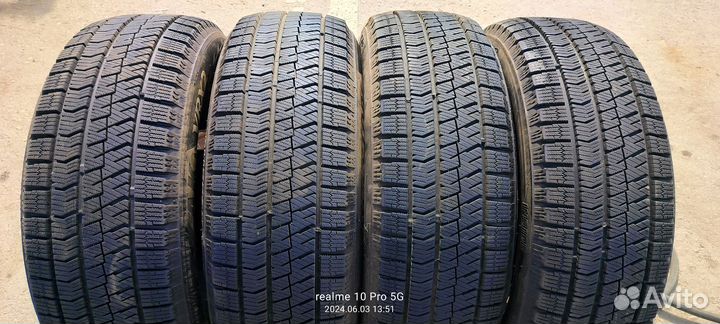 Bridgestone Blizzak VRX2 205/60 R16