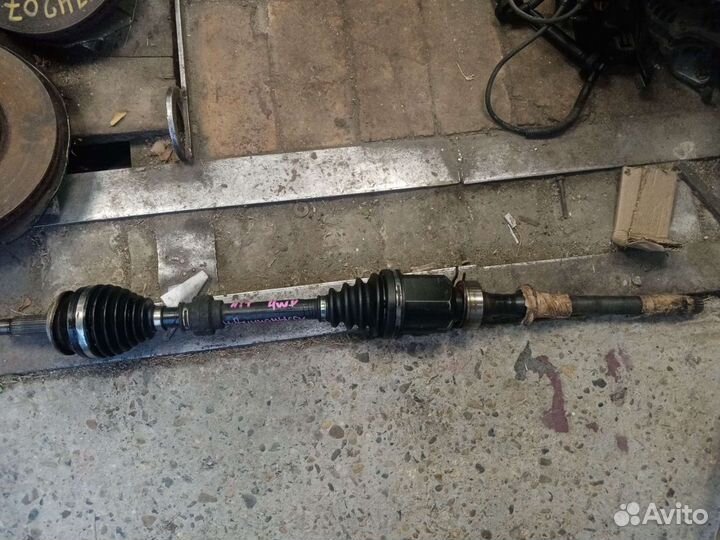 Привод правый Toyota Rav4 2.4