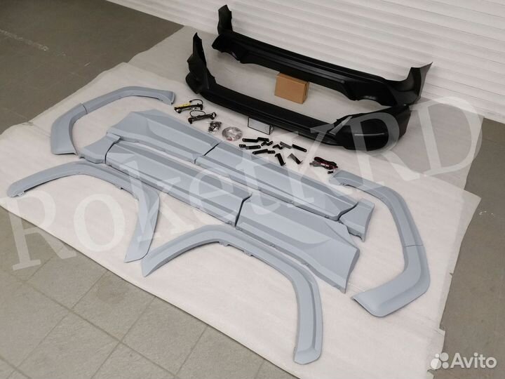 Обвес Toyota Rav 4 2019-20 г полный стиль TRD