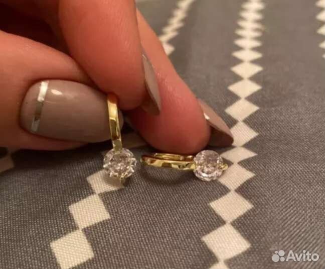 Серьги с цирконом