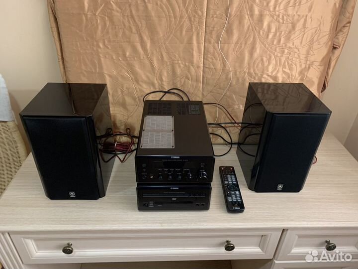 Yamaha pianocraft e 810