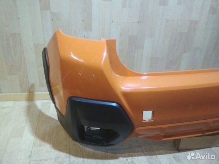 Бампер задний Subaru