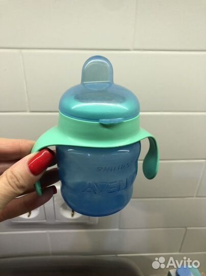 Поильник avent