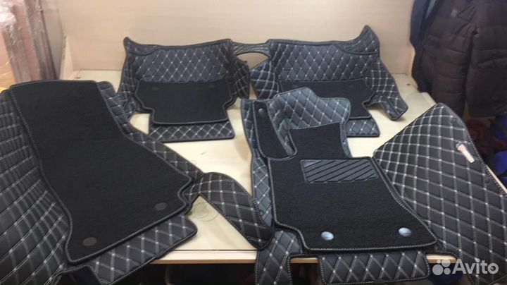 3D Коврики Audi Q7 Q5 Q8 из Экокожи